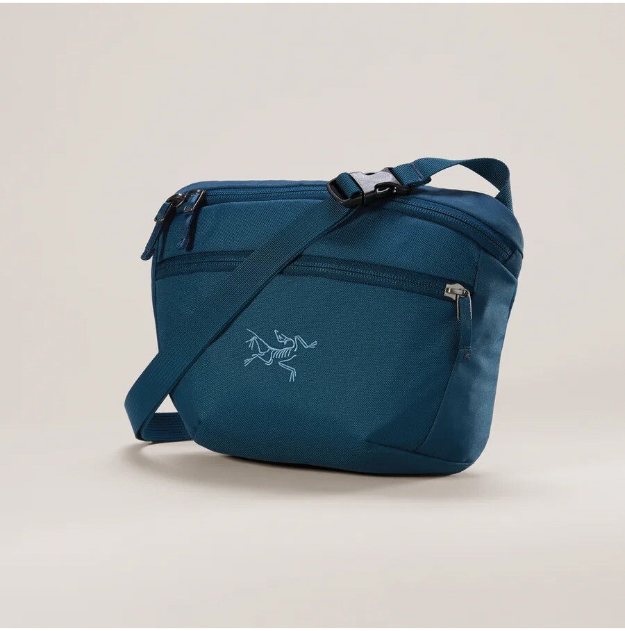 BEAMS 「ARC'TERYX マンティス2ウエストパック」｜BEAMS｜ショップ